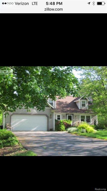 9404 Sprucedale Dr, Flushing, MI 48433 photo 1