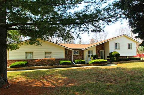 5035 Forest Side Dr, Flint, MI 48532 photo 1