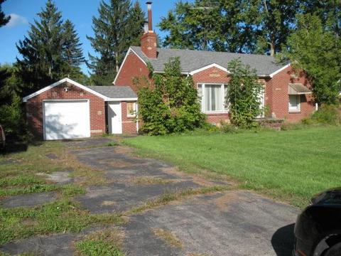 4065 N Linden, Flint, MI 48504 photo 1