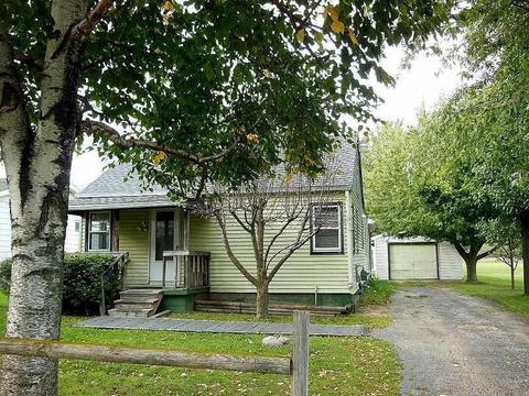 1482 Lynton, Flint, MI 48507 photo 1