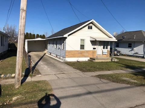 3264 Augusta St, Flint, MI 48532 photo 1