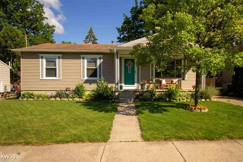 967 Parallel, Fenton, MI 48430 photo 1