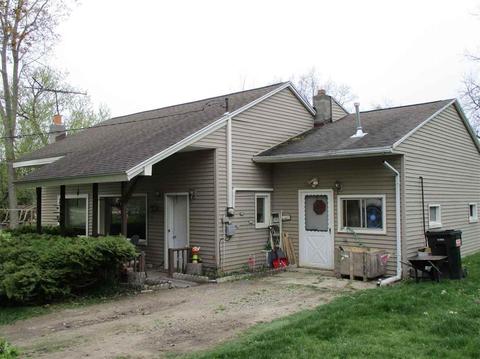439 N Baldwin, Owosso, MI 48867 photo 1