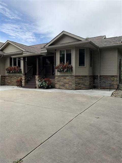 6285 W Cimarron, Flint, MI 48532 photo 1