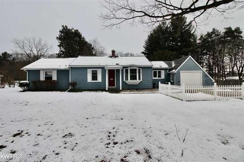 4367 Gregor, Genesee, MI 48437 photo 1