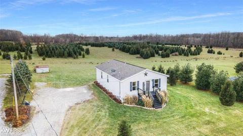11200 E Stanley Rd, Davison, MI 48423 photo 1