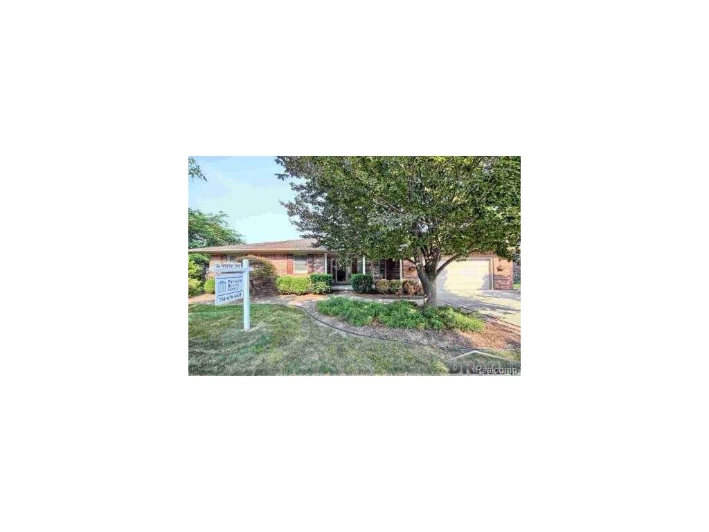 1523 Rose Ln, Trenton, MI 48183 photo 1