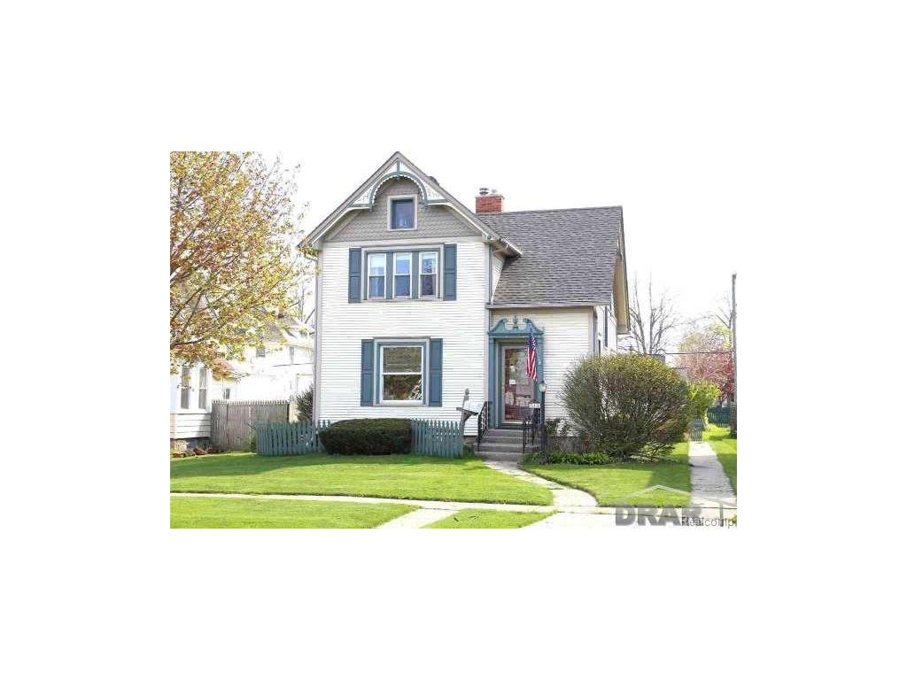 318 E 4th, Monroe, MI 48161 photo 1
