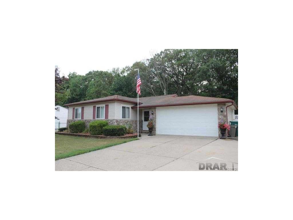 16228 Taft St, Romulus, MI 48174 photo 1