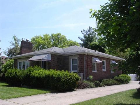 15221 Cleveland Allen Park Mi 48101 1 Photos Mls 52031348438 Movoto
