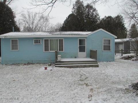5397 Circle Dr, Reading, MI 49274 photo 1