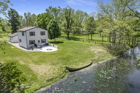 10226 Rexford Rd, Grass Lake, MI 49240