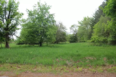 000 Sager Rd, Grass Lake, MI 49240