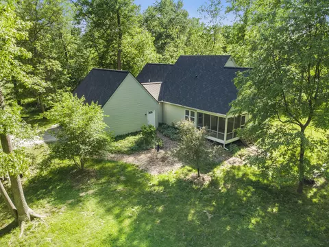 4551 N Maple Rd, Ann Arbor, MI 48105