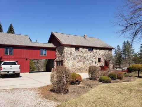 10 Hudson Homes For Sale Hudson Mi Real Estate Movoto