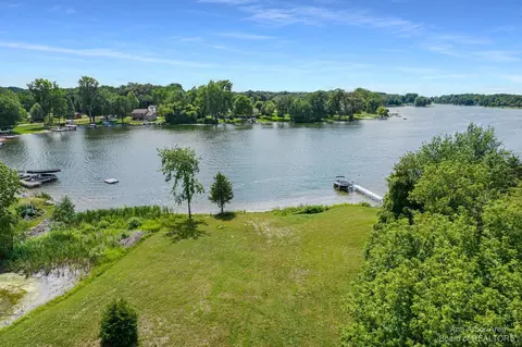 0 Round Lake Hwy, Woodstock, MI 49253