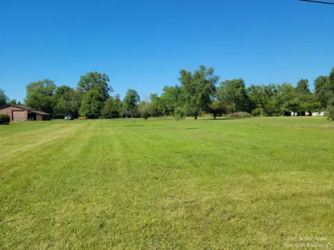 9101 Bemis Rd, Ypsilanti, MI 48197
