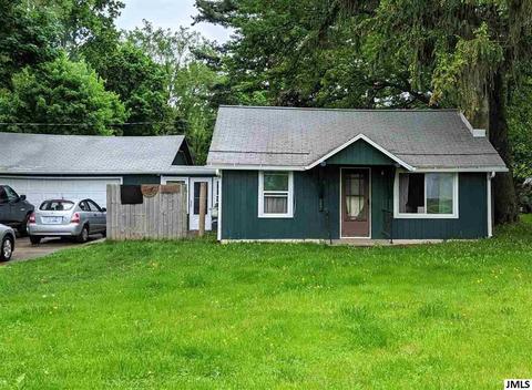 323 Cardinal Crst, Jackson, MI 49201 photo 1