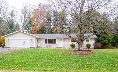 3004 John Glenn Dr, Jackson, MI 49201 photo 1