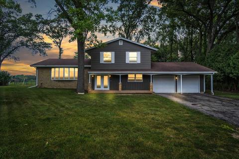 1308 E Kimmel Rd, Jackson, MI 49201 photo 1