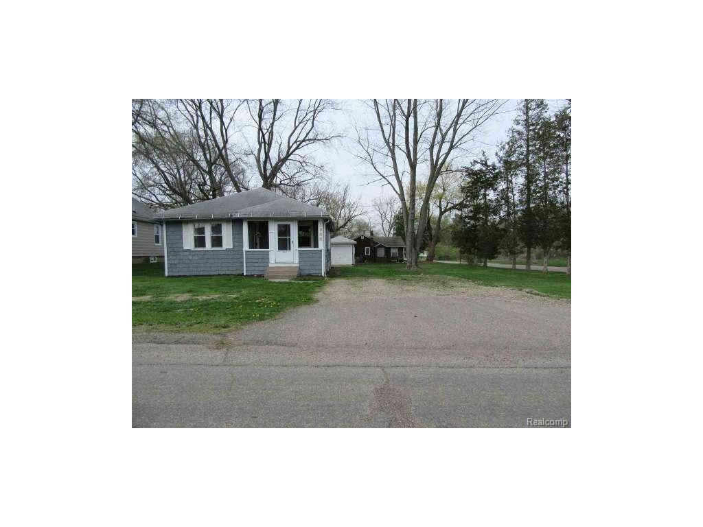 1906 W Morrell St, Jackson, MI 49203 photo 1