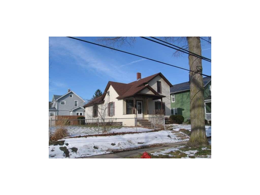 1028 Fourth St, Jackson, MI 49203 photo 1