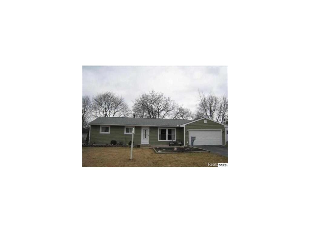 718 Seneca St, Tecumseh, MI 49286 photo 1