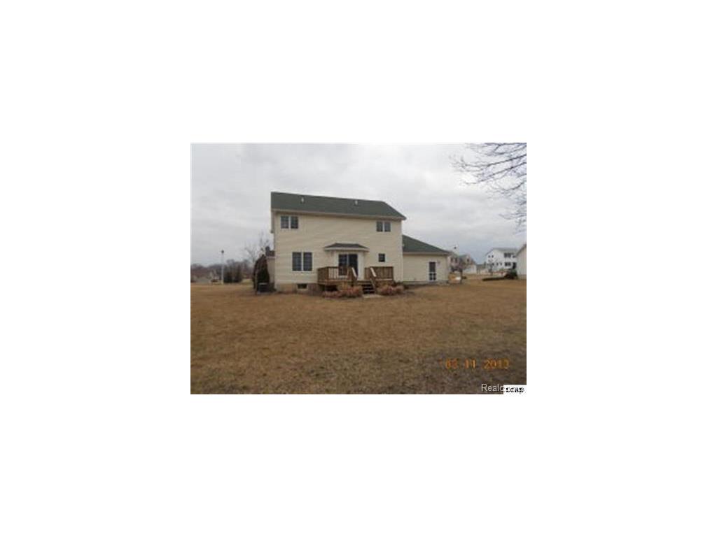 822 Stetson St, Tecumseh, MI 49286 photo 1