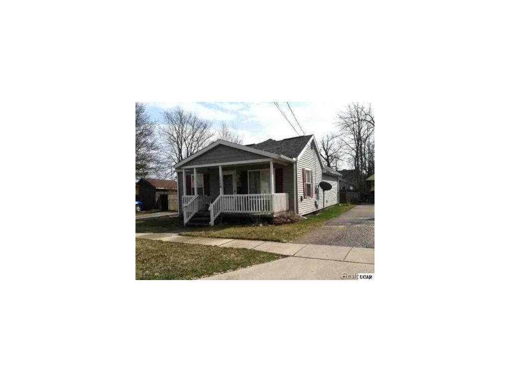 1114 Frank St, Adrian, MI 49221 photo 1