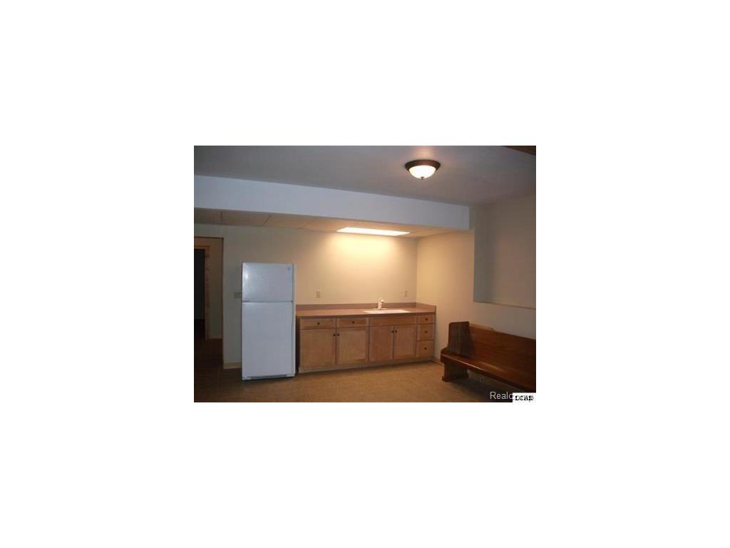 5706 Hunt Rd, Adrian, MI 49221 photo 1
