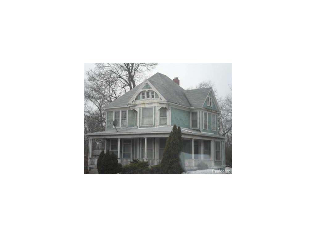 562 S Main St, Adrian, MI 49221 photo 1