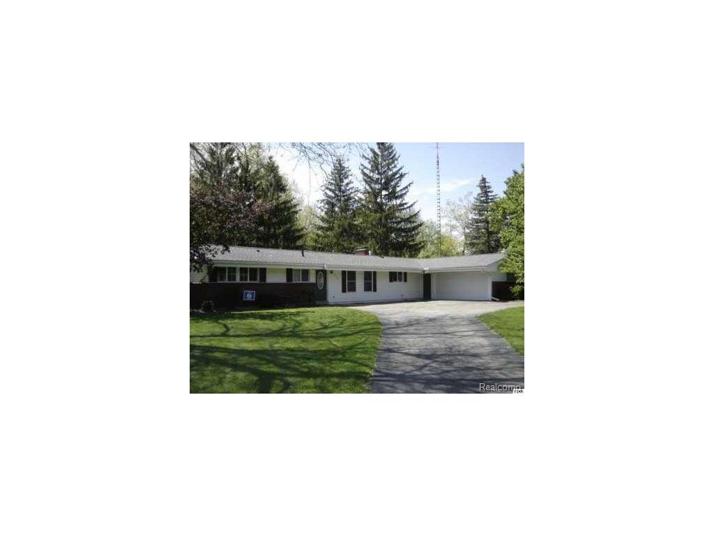 545 E Oregon Rd, Adrian, MI 49221 photo 1