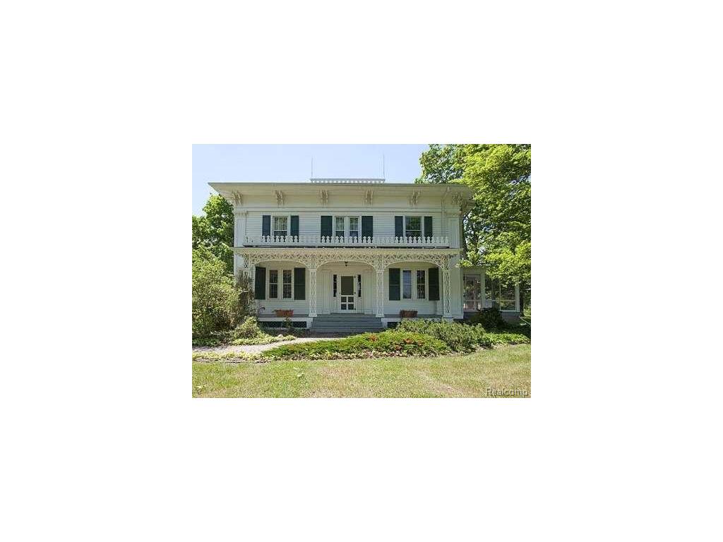 9159 Clinton Macon Rd, Tecumseh, MI 49286 photo 1