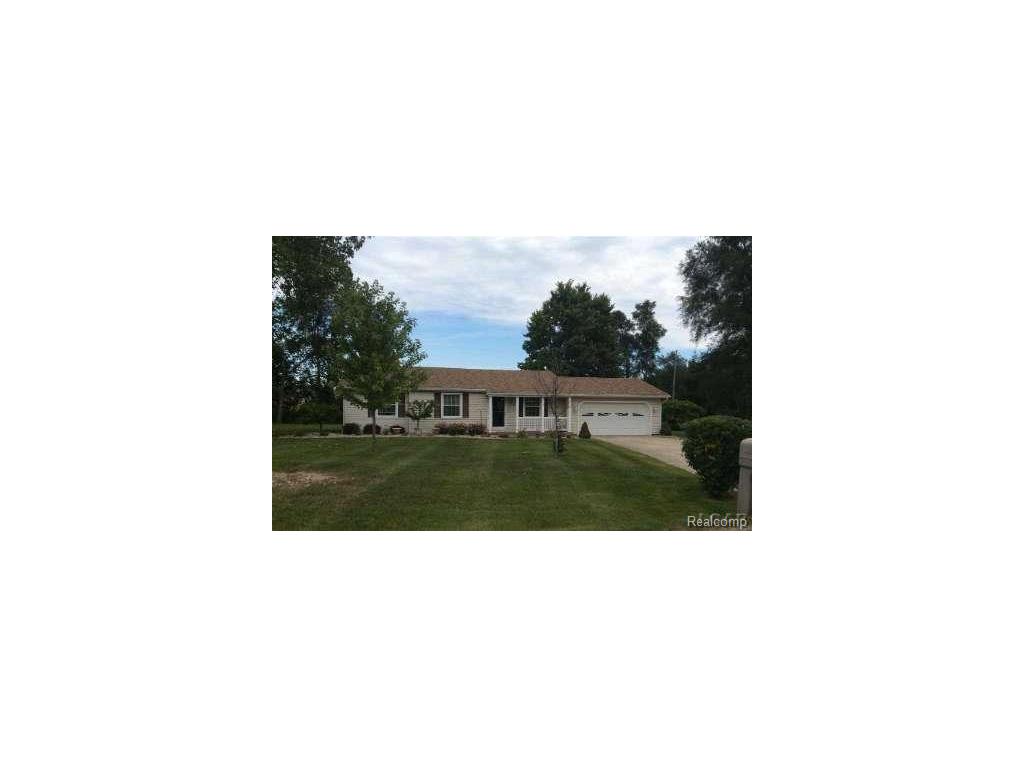 21 Greenbrier Ct, Adrian, MI 49221 photo 1