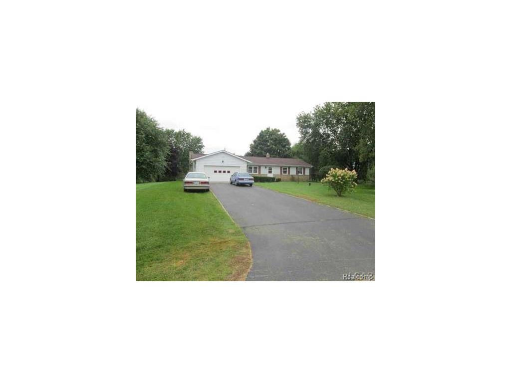 20 Greenbrier Ct, Adrian, MI 49221 photo 1