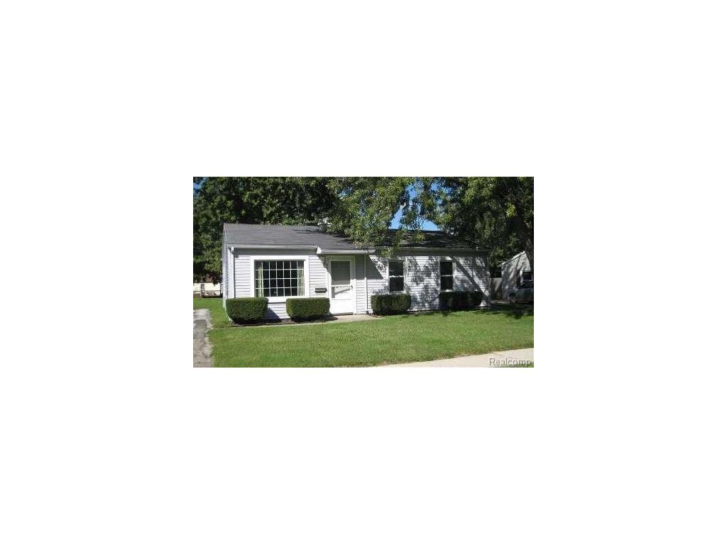 335 May Dr, Adrian, MI 49221 photo 1