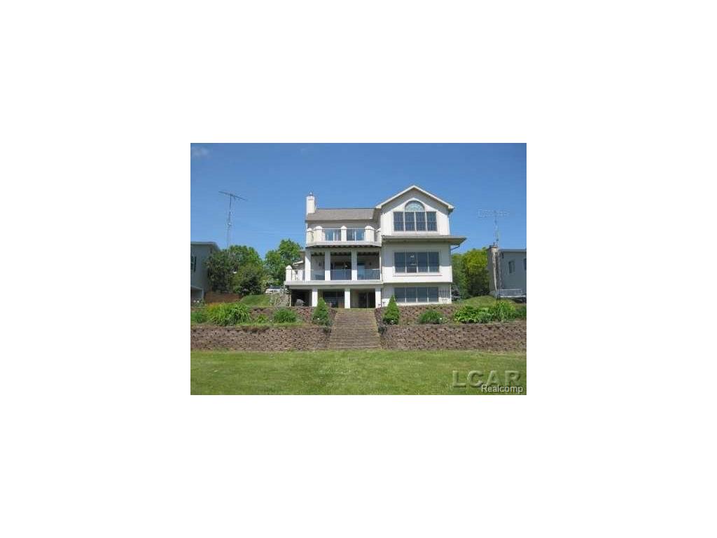 109 Garrison, Brooklyn, MI 49230 photo 1