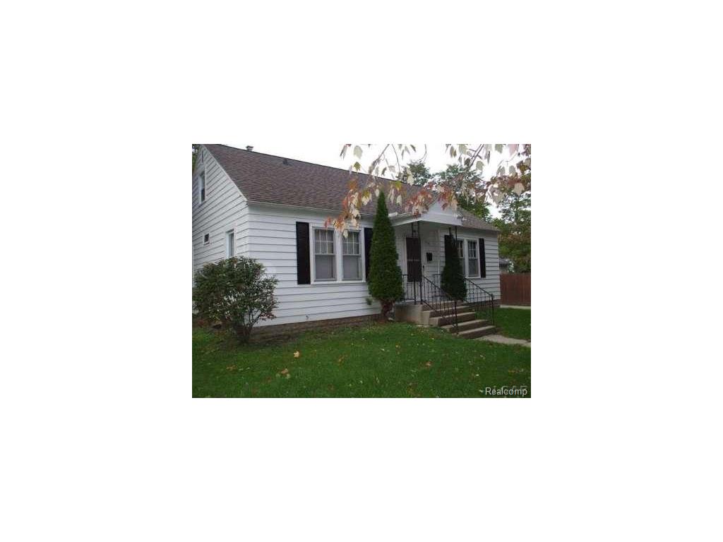 710 E Hunt, Adrian, MI 49221 photo 1
