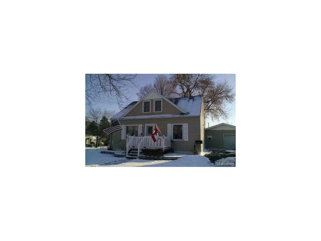 642 Grand, Adrian, MI 49221 photo 1