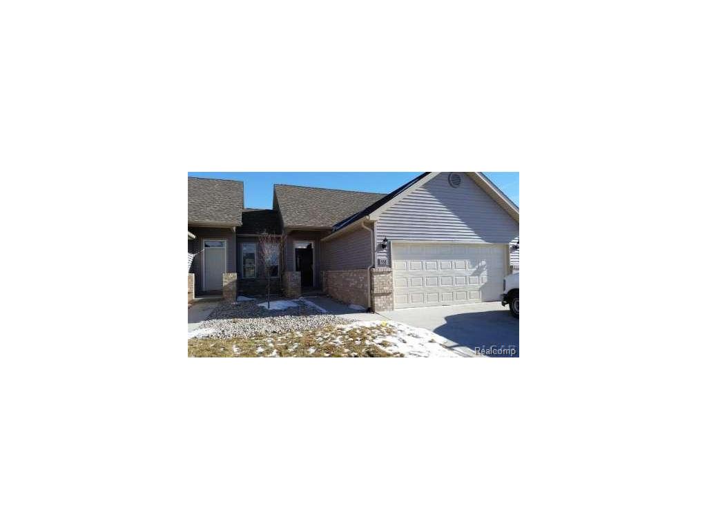 538 Ridge Ln, Tecumseh, MI 49286 photo 1