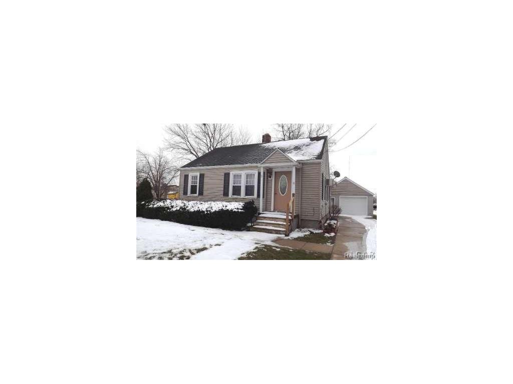1122 Lowe Ave, Adrian, MI 49221 photo 1