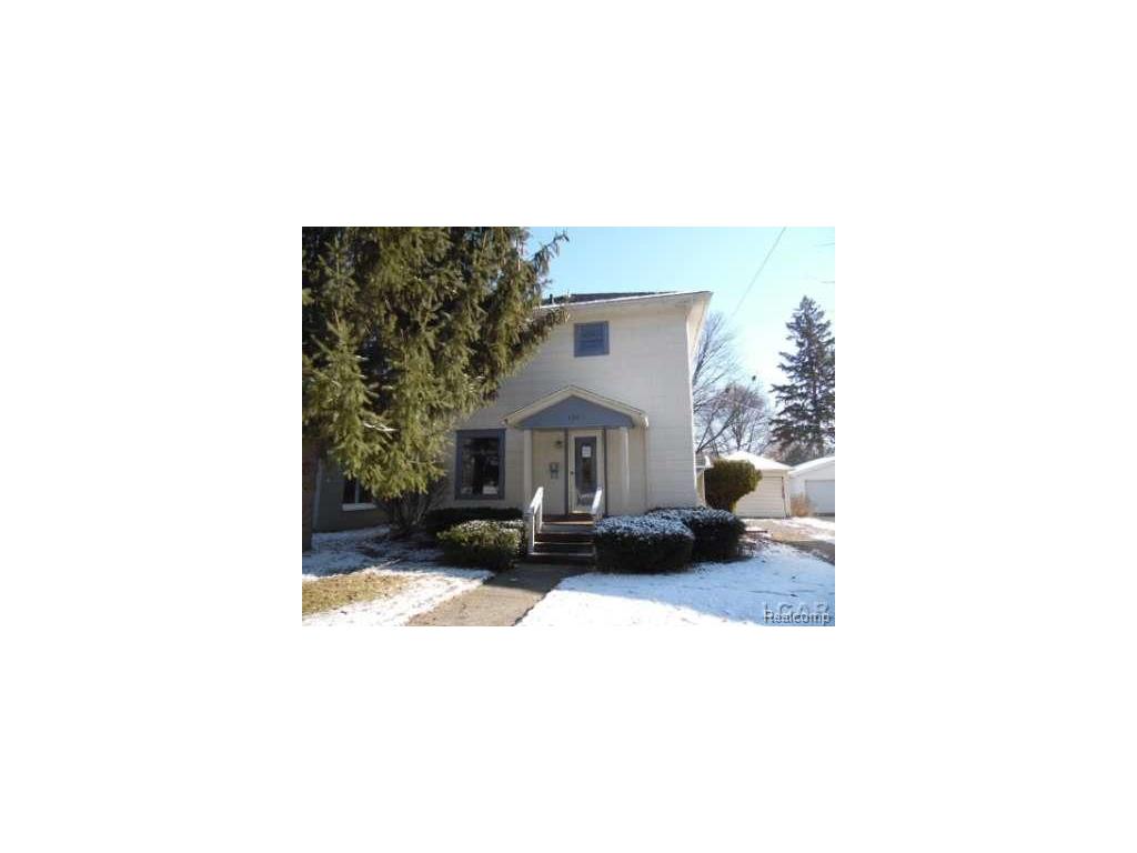 438 Cherry St, Adrian, MI 49221 photo 1