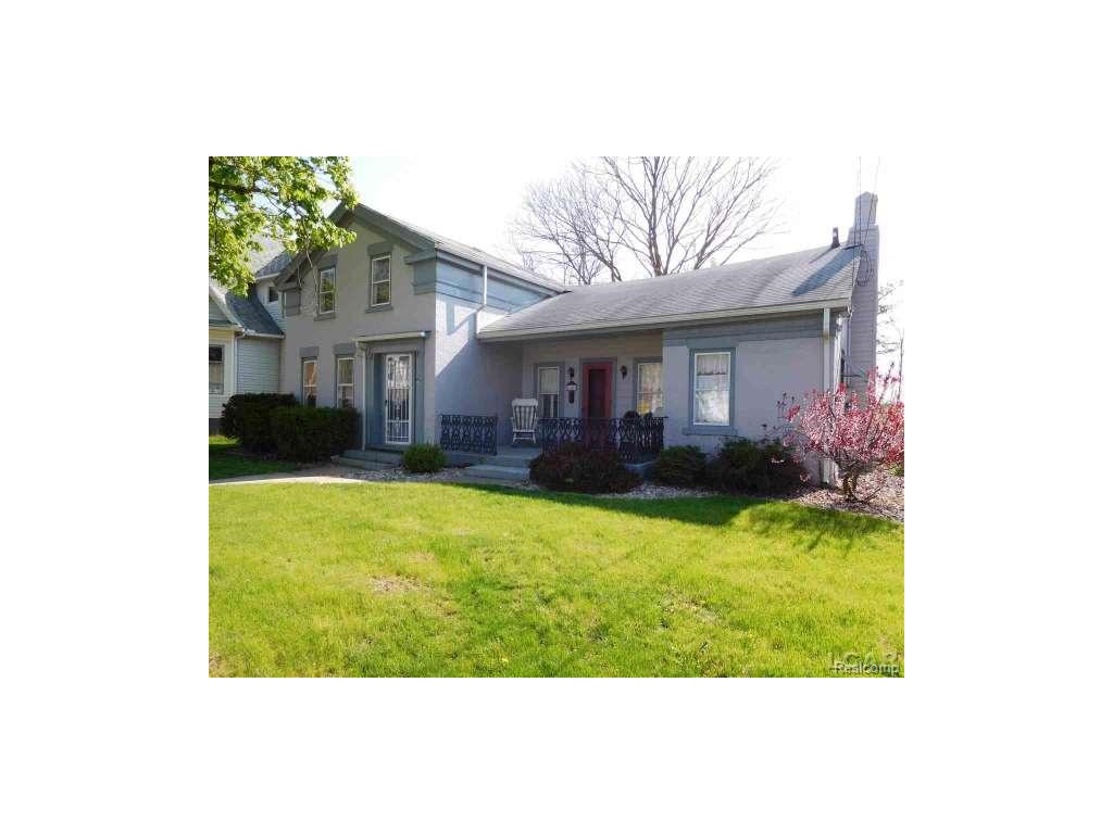140 Greenly, Adrian, MI 49221 photo 1