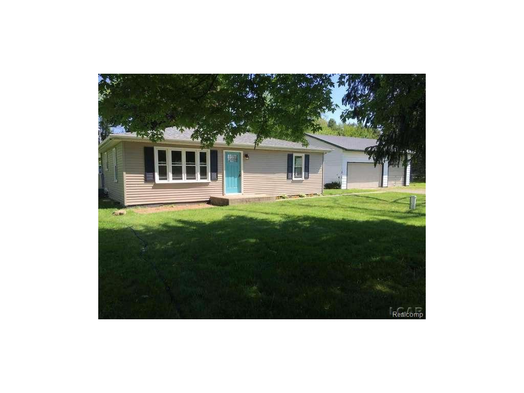 3672 Sharp Rd, Adrian, MI 49221 photo 1