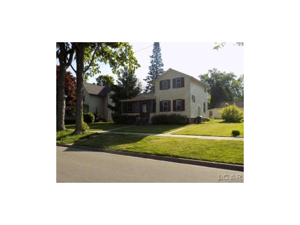 617 State, Adrian, MI 49221 photo 1