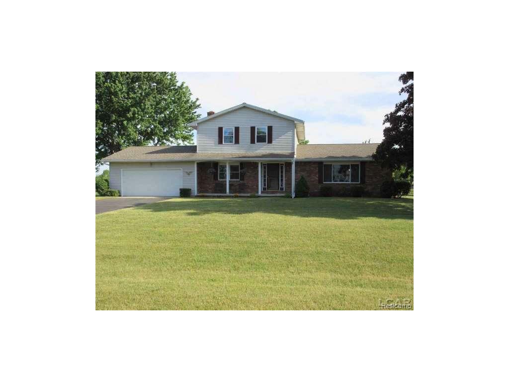 52 S Crestview Dr, Adrian, MI 49221 photo 1