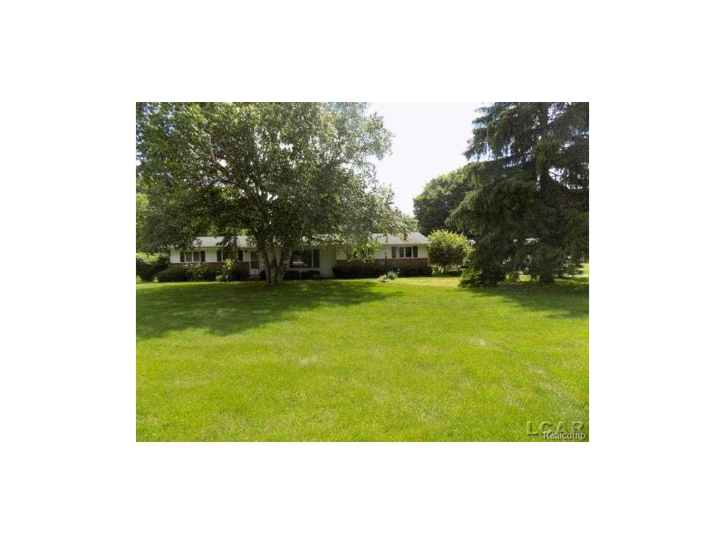 802 Sunset, Tecumseh, MI 49286 photo 1