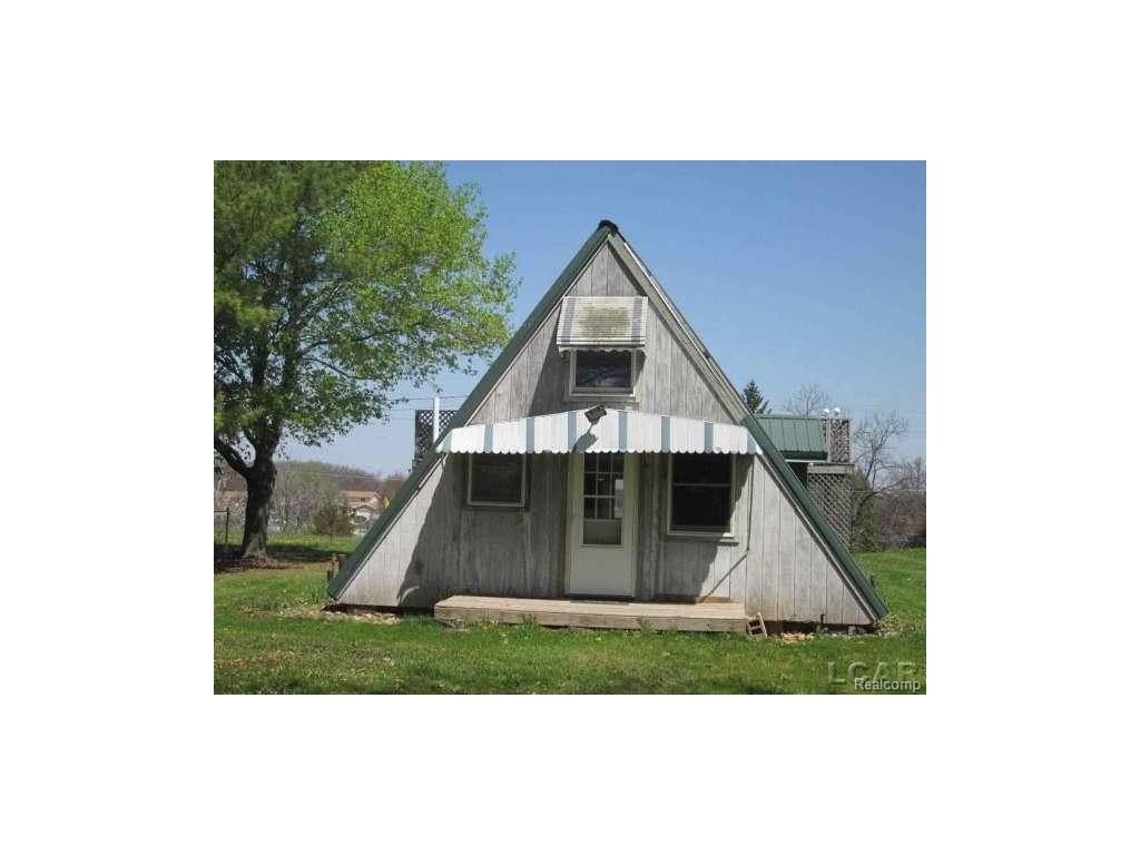 11571 E Chicago Rd, Jerome, MI 49249 photo 1