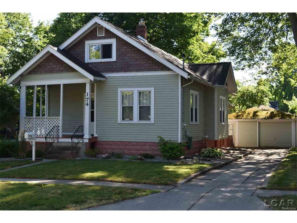 174 Budlong St, Adrian, MI 49221 photo 1