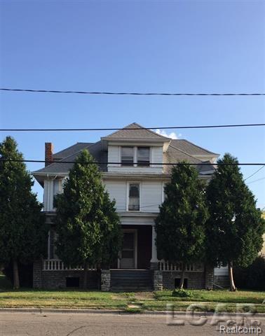 418 E Maumee St, Adrian, MI 49221 photo 1
